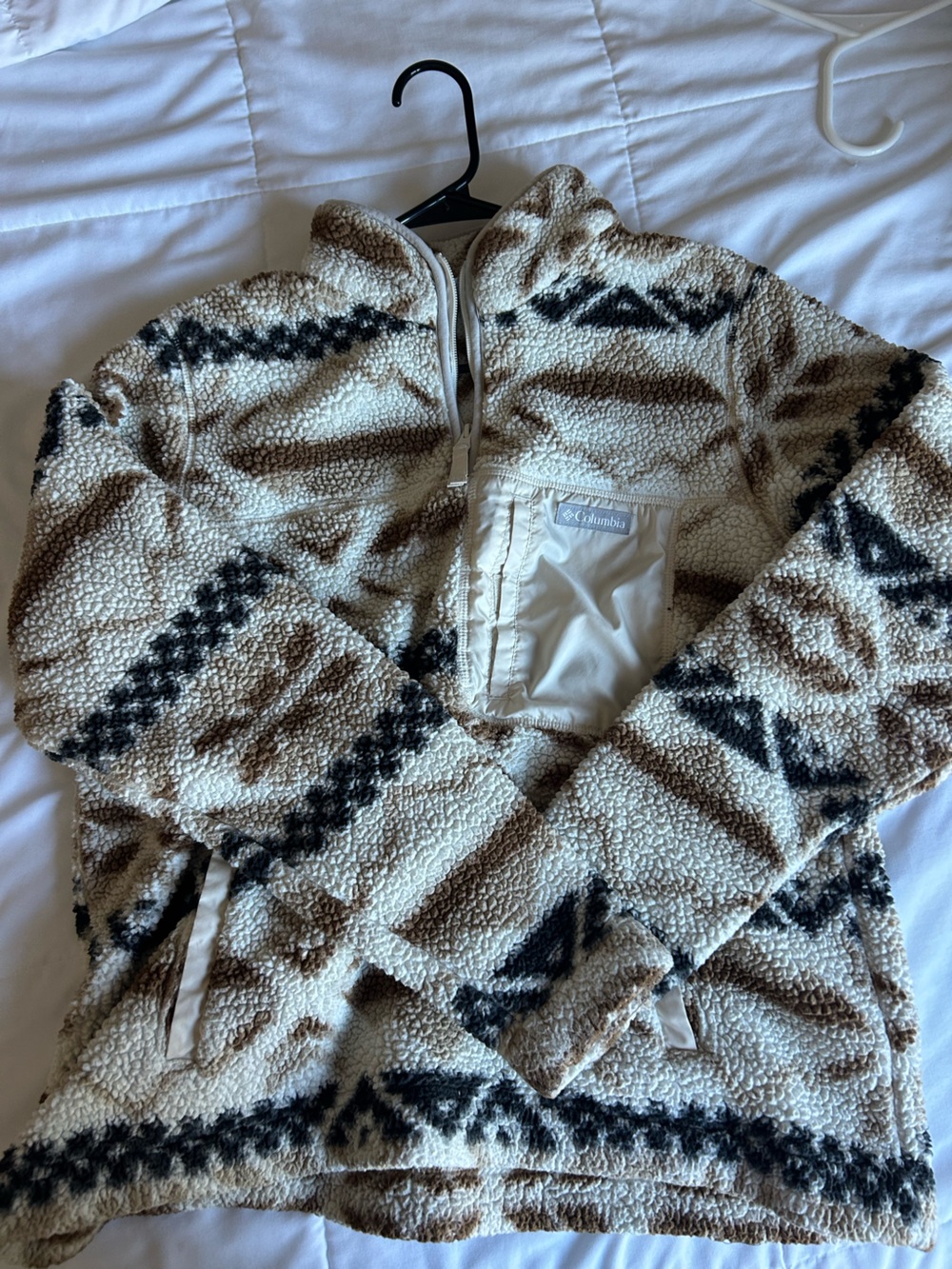 Columbia women’s Cream Sherpa Pullover with Brown and Black Aztec Pattern